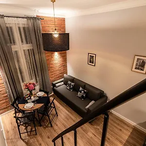 Hotel apartamentowy Lubomirskiego 23 